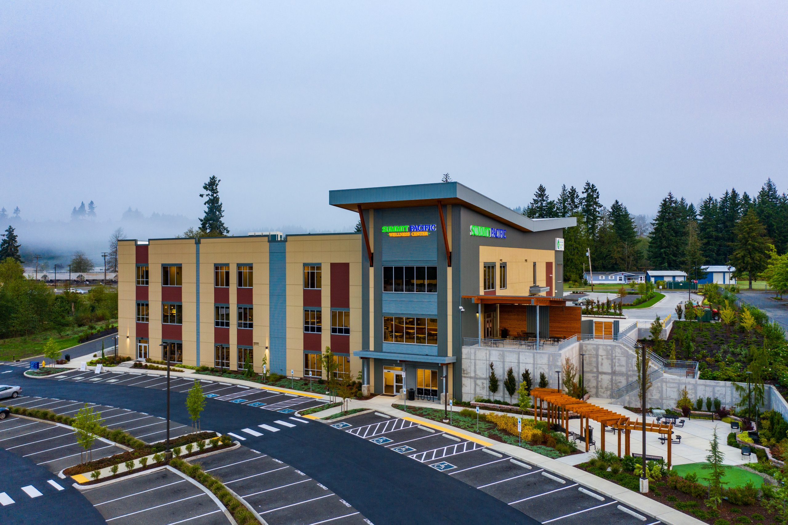 aerial exterior shot of Summit Pacific Medical Center